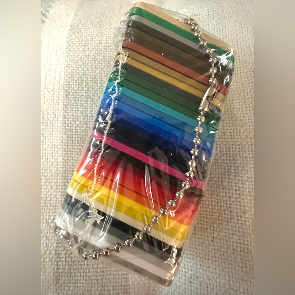 NEW NWT Set of 33 Gemini CAB Plastic Color Samples Cellulose Acetate Butyrate